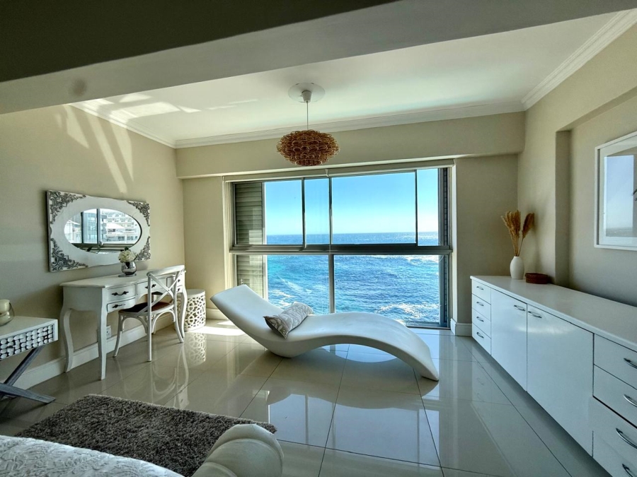 To Let 2 Bedroom Property for Rent in Bantry Bay Western Cape